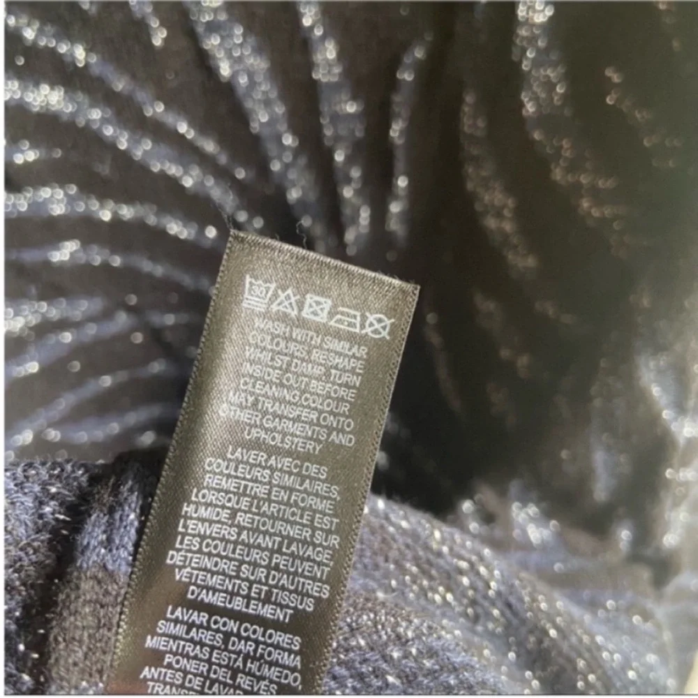 ASOS sweater black zebra print metallic yarn - Picture 6 of 7